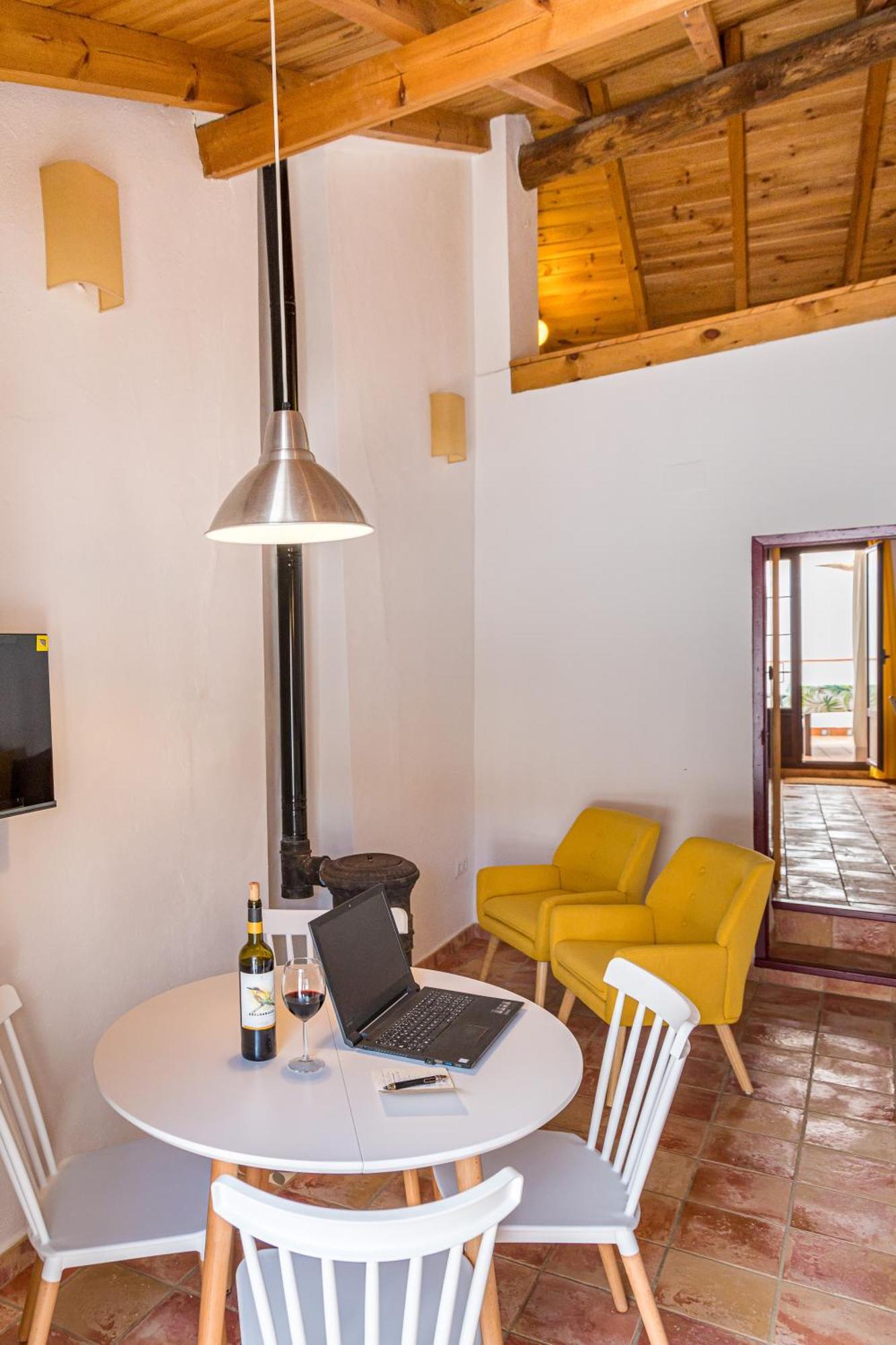 Casa Rural La Artistica, Alojamiento Y Arte Фуентеерідос Екстер'єр фото